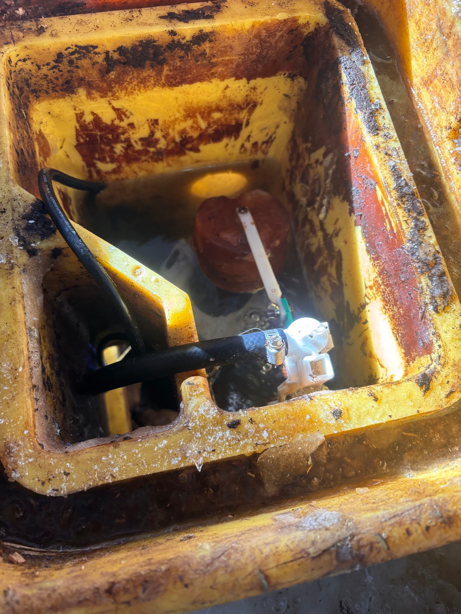 Gallery photos for Reviving a Frozen Waterer at South Fork Ranch: Image #5