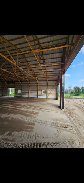 Gallery photos for Custom Grading for New Pole Barn in Palmer MN: Image #3